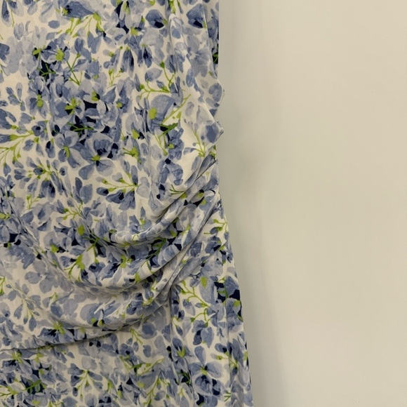 Lauren Ralph Lauren Ruched Sheath Dress Size 12 Floral Sleeveless Stretch Purple - Picture 4 of 10